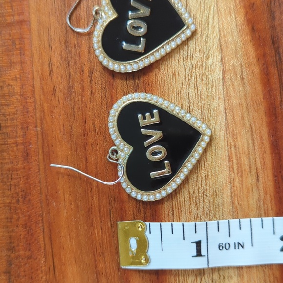🖤 LOVE Earrings - Picture 3 of 3